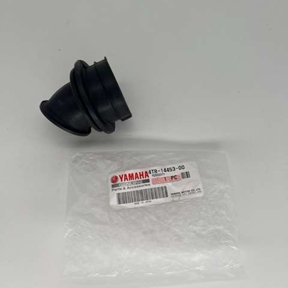 Yamaha 4TR-14453-00-00 - патрубок карбюратора